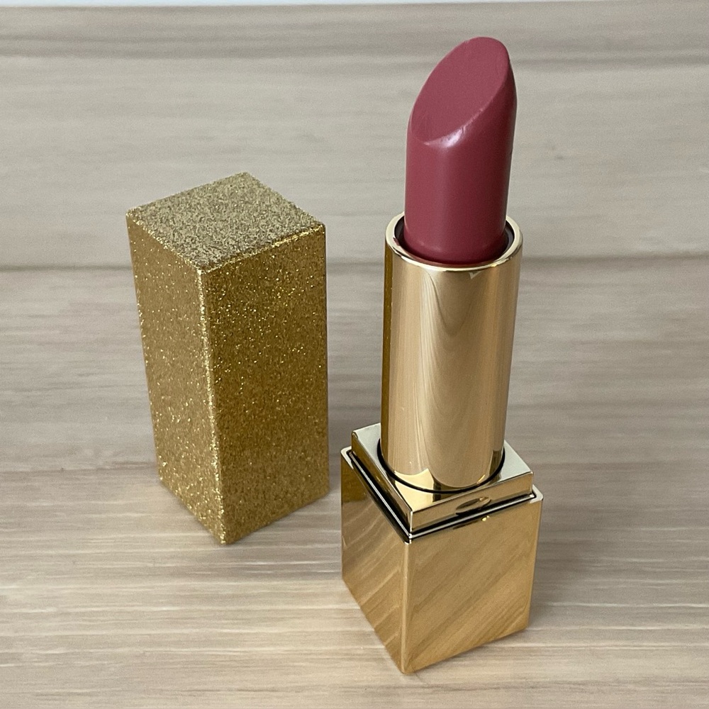 Estée Lauder Pure Color Envy Sculpting Lipstick, Colour 440 Irresistible